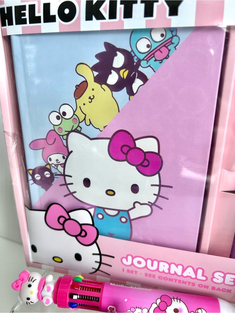 💖(HK387) Hello Kitty Adorable 7-Piece Stationery Bundle! - Picture 2 of 10